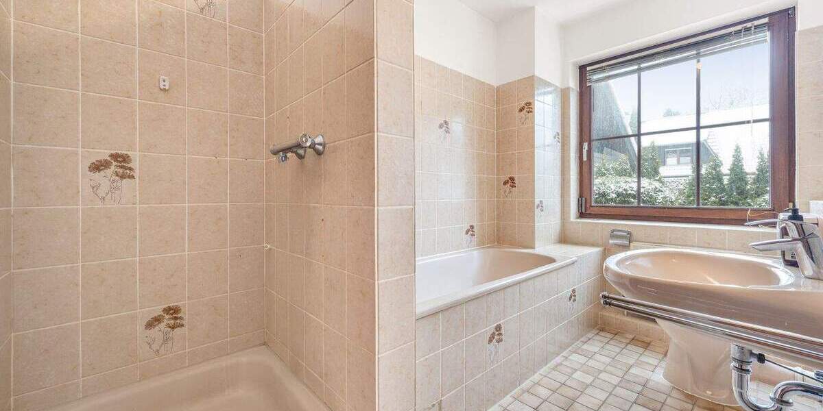 Etagenwohnung Hamburg Rahlstedt - 3 Zimmer, 81 m&sup2;, 319.000&euro; | Angebot:25779616