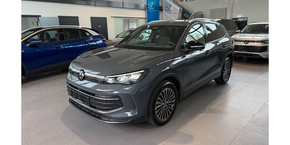 VW Tiguan 28.500 km 35.490 &euro; Tornesch 25436