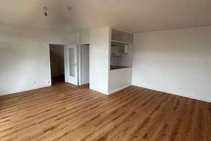 Wohnung Hamburg Winterhude - 1 Zimmer, 45 m&sup2;, 760&euro; | Angebot:27092383