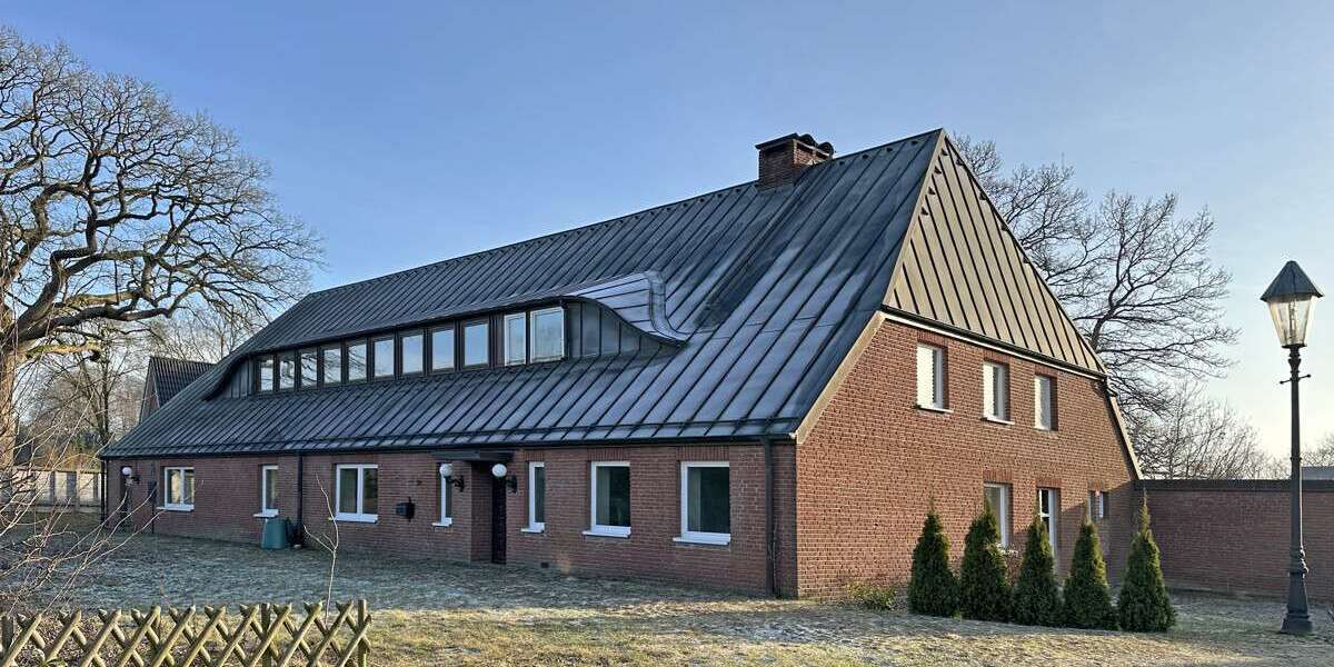 Einfamilienhaus Nahe - 8 Zimmer, 362 m&sup2;, 395.000&euro; | Angebot:25038163