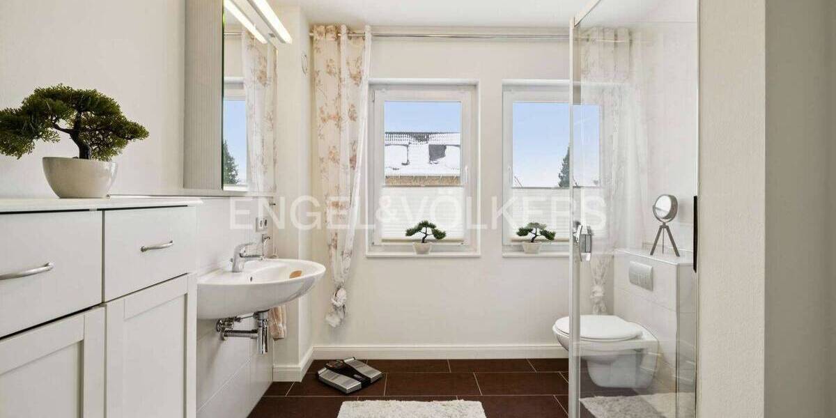 Einfamilienhaus Ahrensburg - 6 Zimmer, 200 m&sup2;, 1.149.000&euro; | Angebot:25930059