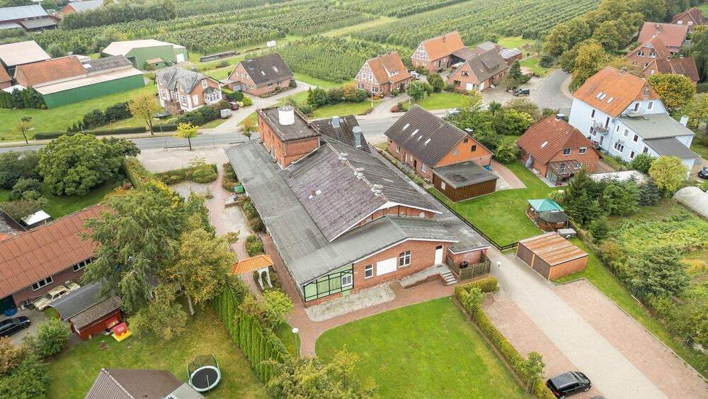 Mehrfamilienhaus, Wohnhaus Grünendeich - 1 Zimmer, 2 m&sup2;, 579.000&euro; | Angebot:25738327