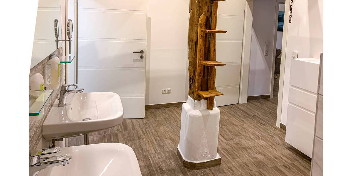 Mehrfamilienhaus, Wohnhaus Jork - 8 Zimmer, 360 m&sup2;, 769.000&euro; | Angebot:25738609