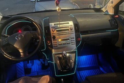 Toyota Corolla Verso 171.000 km 3.500 &euro; Schenefeld 22869