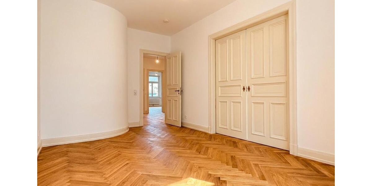 Etagenwohnung Hamburg Sternschanze - 3 Zimmer, 95 m&sup2;, 2.368&euro; | Angebot:25376019