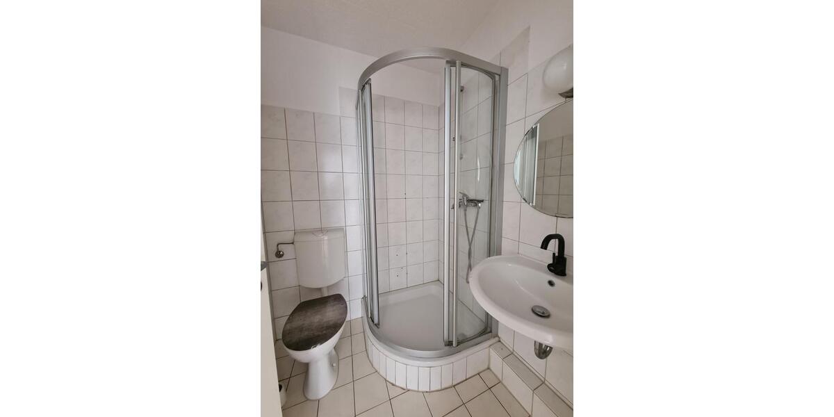 Erdgeschoßwohnung Bad Oldesloe - 1 Zimmer, 48 m&sup2;, 665&euro; | Angebot:25783884