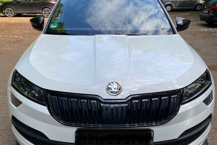 Skoda Karoq 89.580 km 23.300 &euro; Hamburg 22145