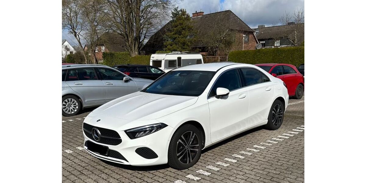 Mercedes-Benz 250 20.000 km 29.900 &euro; Barmstedt 25355