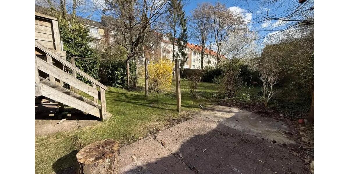 Hochparterre Hamburg Harburg - 5 Zimmer, 192 m&sup2;, 2.750&euro; | Angebot:26014489