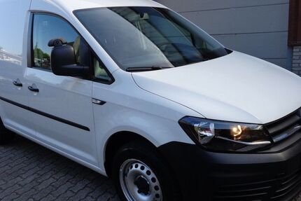 VW Caddy 83.279 km 14.990 &euro; Hamburg 22399