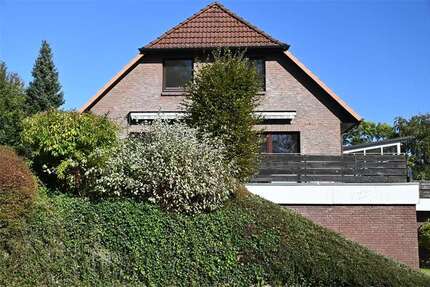 Haus Hoisdorf - 5 Zimmer, 112 m&sup2;, 1.900&euro; | Angebot:25098923