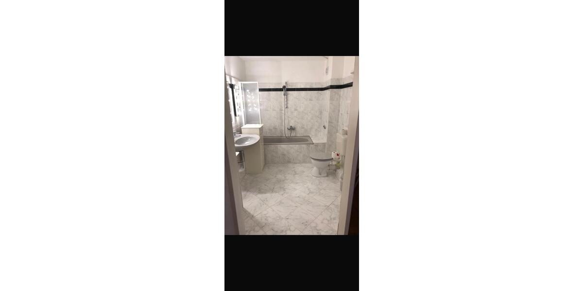 Etagenwohnung Pinneberg - 2 Zimmer, 60 m&sup2;, 199.000&euro; | Angebot:25064482