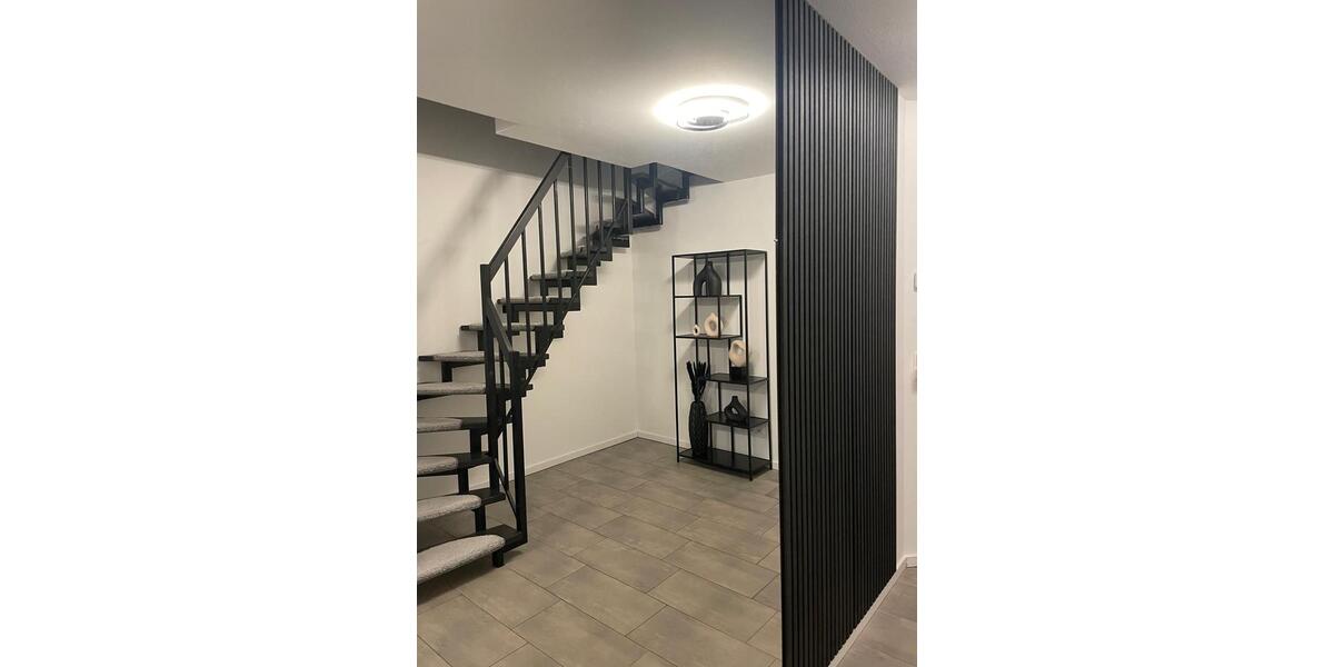 Doppelhaushälfte Pinneberg - 5.5 Zimmer, 130 m&sup2;, 719.000&euro; | Angebot:27081742