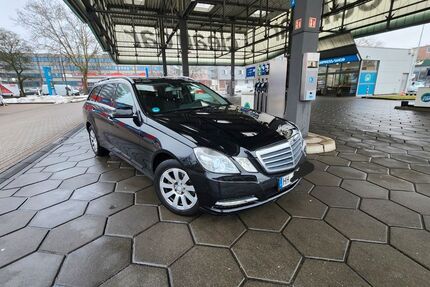 Mercedes-Benz E 200 286.000 km 5.500 &euro; Hamburg 22523