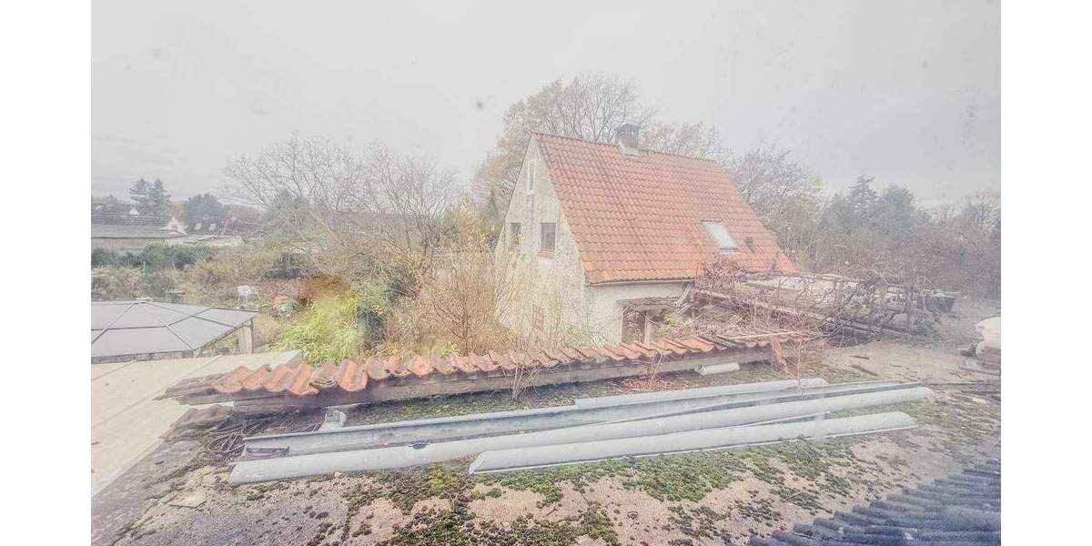 Doppelhaushälfte Hamburg Langenhorn - 3 Zimmer, 127 m&sup2;, 125.000&euro; | Angebot:25679203