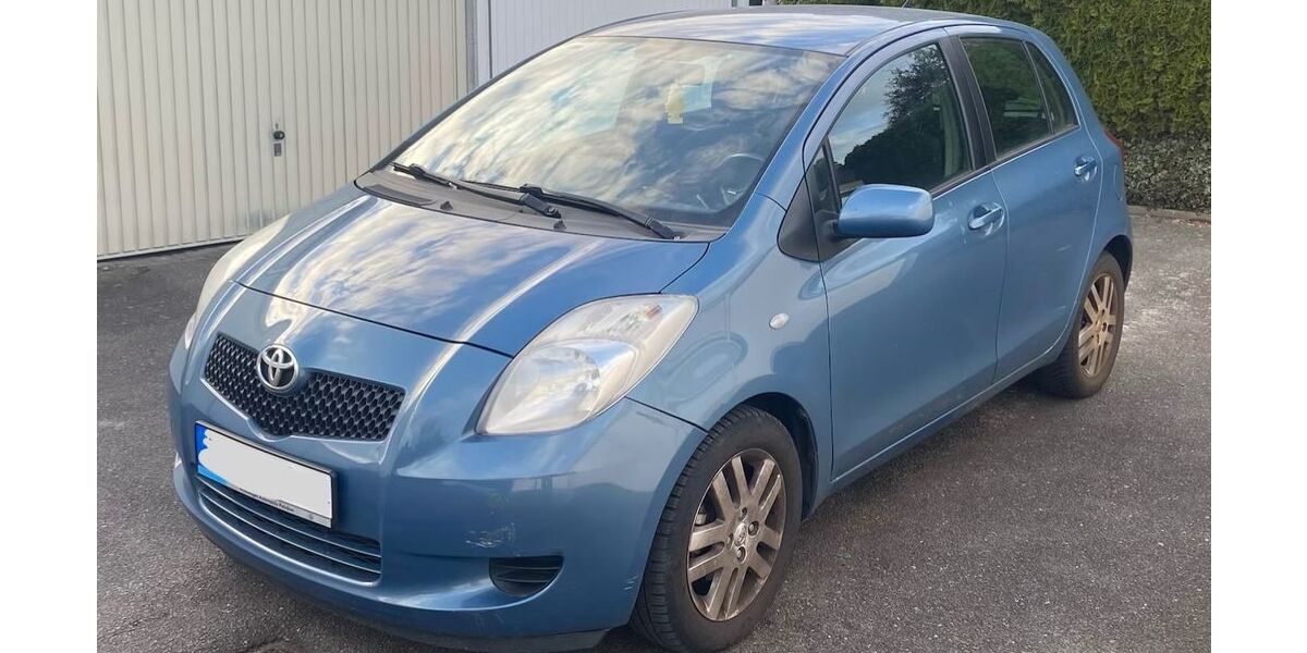 Toyota Yaris 170.000 km 3.400 &euro; Hamburg 22417