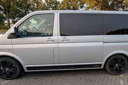 VW T5 Multivan 337.600 km 15.990 &euro; Horst 25358