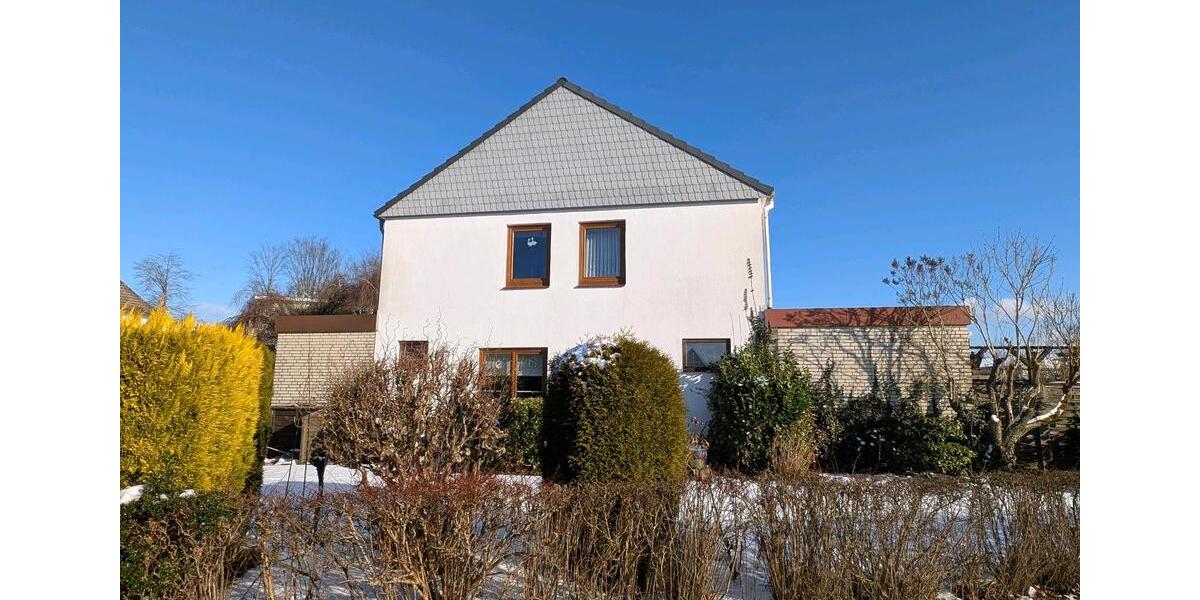 Reihenhaus Pinneberg - 3 Zimmer, 90 m&sup2;, 325.000&euro; | Angebot:25180381