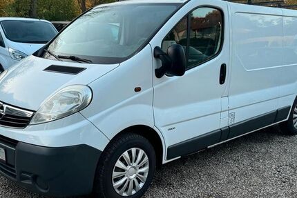 Opel Vivaro 196.000 km 2.990 &euro; Hamburg 22415