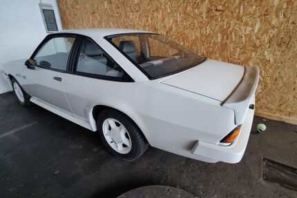 Opel Manta 80.430 km 18.499 &euro; Hamburg 22607