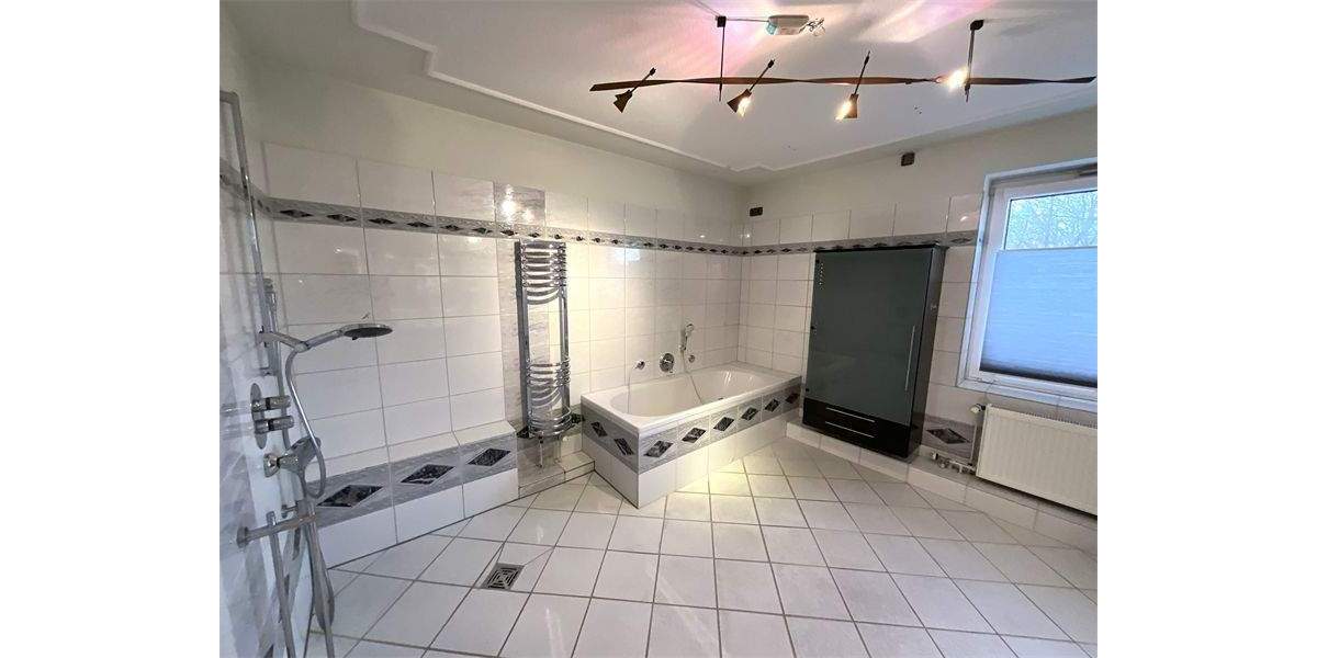 Etagenwohnung Hamburg Lokstedt - 3 Zimmer, 135 m&sup2;, 749.000&euro; | Angebot:25672637