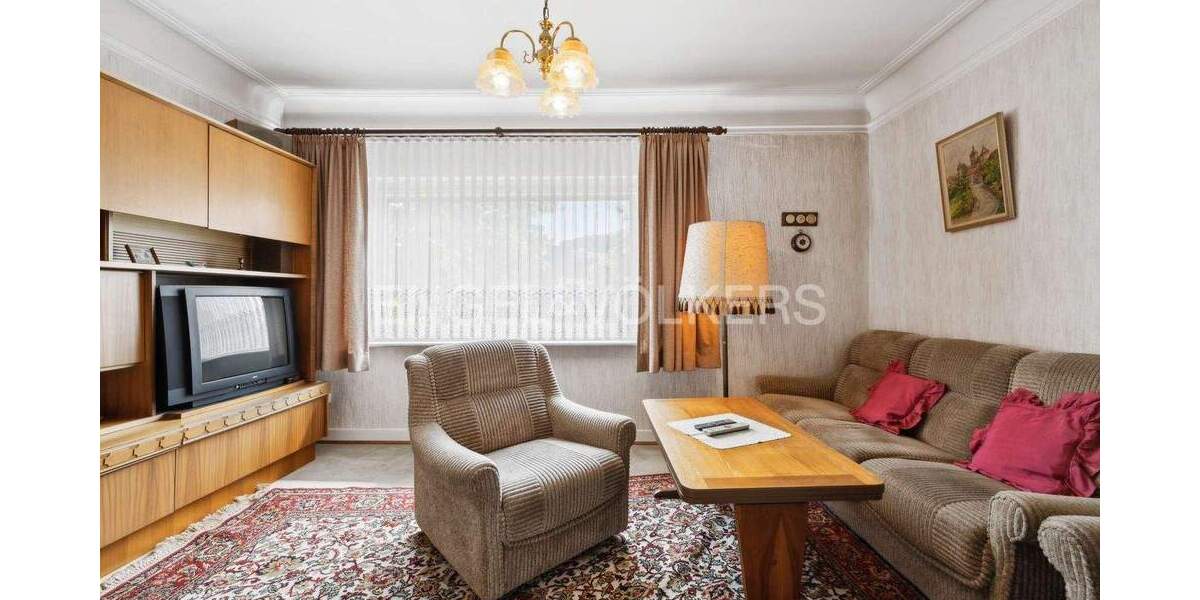 Einfamilienhaus Norderstedt Garstedt - 8 Zimmer, 180 m&sup2;, 599.000&euro; | Angebot:25701582