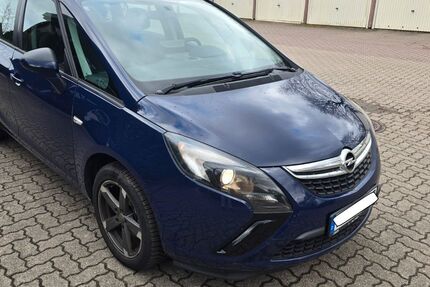 Opel Zafira Tourer 201.380 km 4.999 &euro; Hasloh 25474