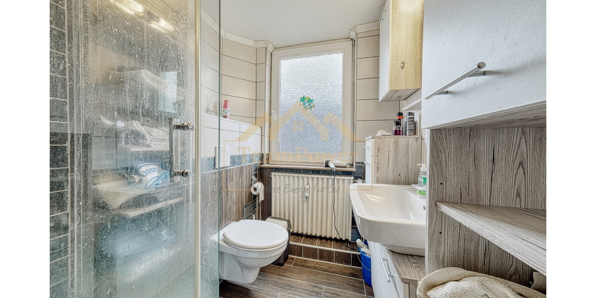 Kapital clever parken– Vermietete Dachgeschosswohnung mit Balkon - Dachgeschoßwohnung Wrist | Angebot:25456611