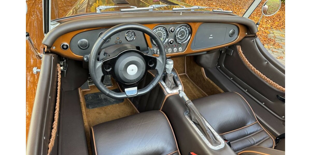 Morgan Plus 8 4.8 AERO8 GOLDFINGER 007 9.999 km 139.999 &euro; Hamburg 22339