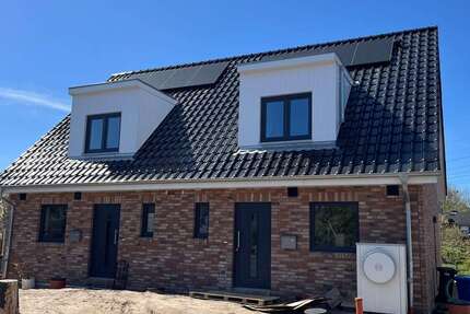 Haus Elmshorn - 3 Zimmer, 110 m&sup2;, 1.690&euro; | Angebot:27341543