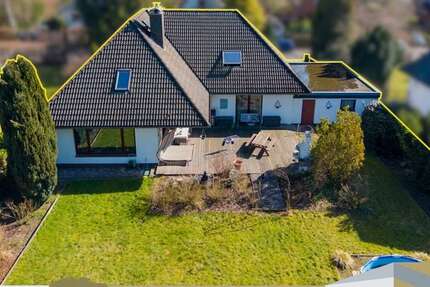 Haus Ahrensburg - 4 Zimmer, 152 m&sup2;, 749.000&euro; | Angebot:27020115