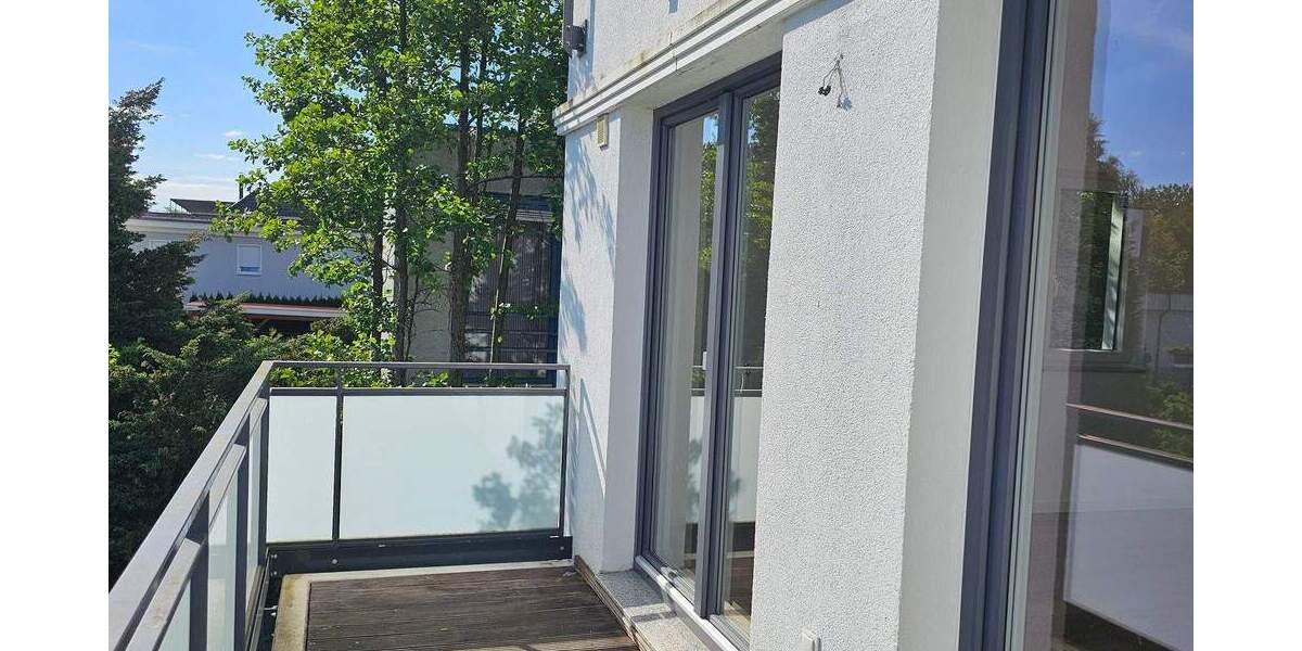 Etagenwohnung Hamburg Bergedorf - 3 Zimmer, 98 m&sup2;, 1.999&euro; | Angebot:25699104