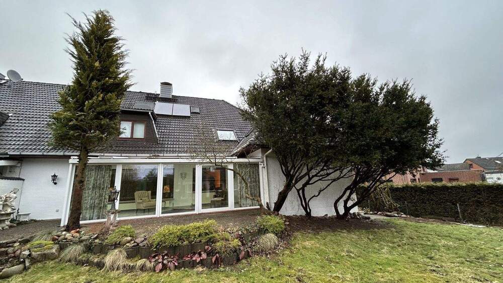 Doppelhaushälfte Tangstedt Wilstedt - 9 Zimmer, 343 m&sup2;, 849.000&euro; | Angebot:25737088