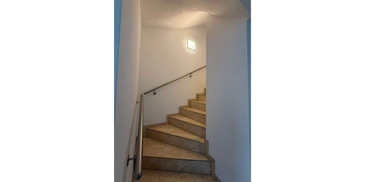 Reihenmittelhaus Hamburg Eißendorf - 6 Zimmer, 155 m&sup2;, 2.300&euro; | Angebot:25820930