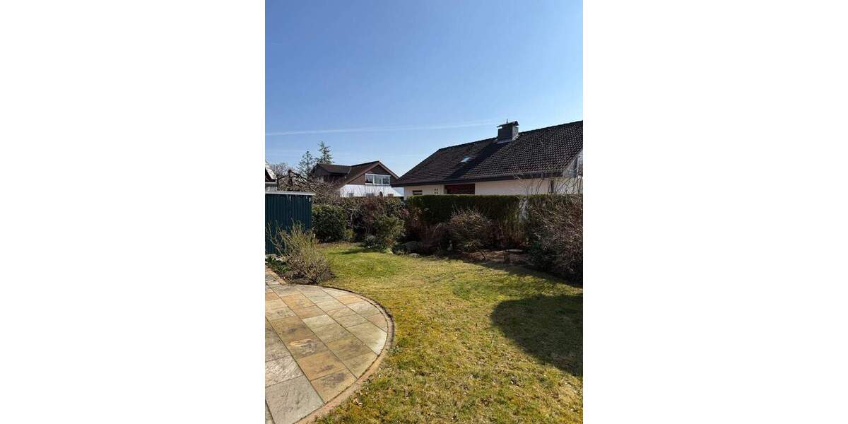 Einfamilienhaus Bönningstedt - 6 Zimmer, 135 m&sup2;, 2.600&euro; | Angebot:25818952