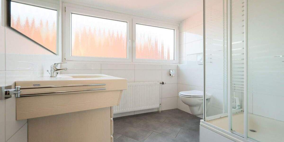 Doppelhaushälfte Bad Bramstedt - 3 Zimmer, 100 m&sup2;, 349.000&euro; | Angebot:25802120