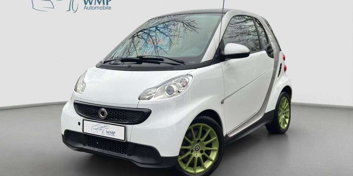 Smart forTwo 76.268 km 5.690 &euro; Hamburg 22045