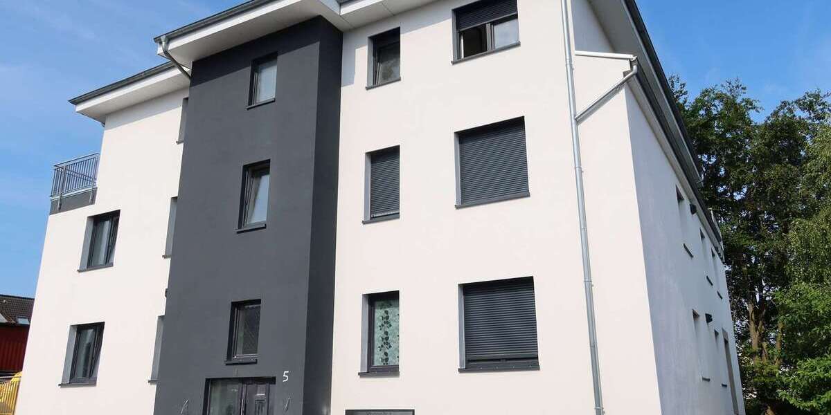 Etagenwohnung Uetersen - 3 Zimmer, 74 m&sup2;, 1.075&euro; | Angebot:24860727