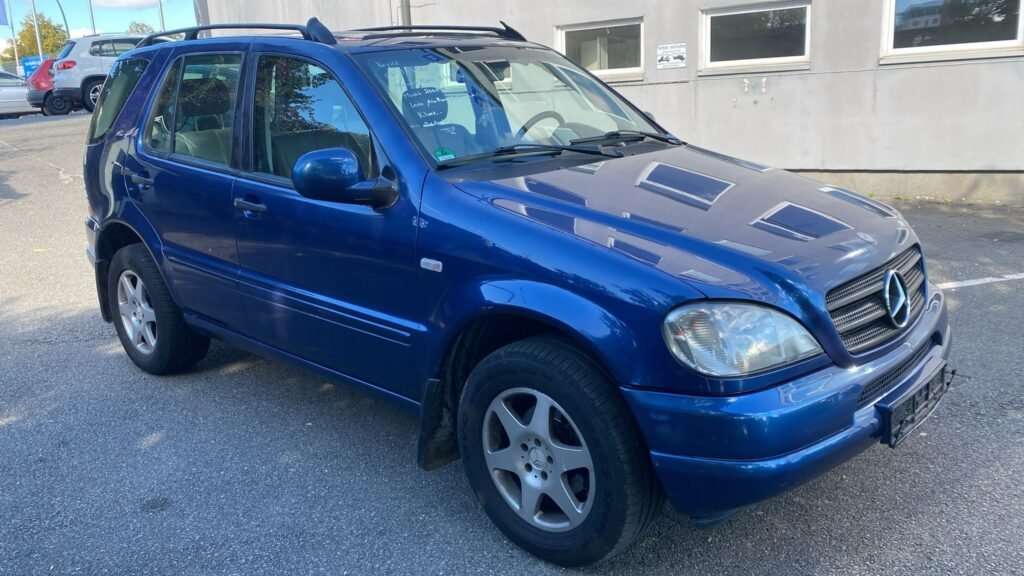 Mercedes-Benz ML 270 295.000 km 2.900 &euro; Hamburg 20537
