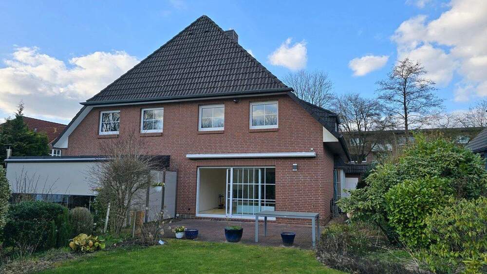 Doppelhaushälfte Hamburg Rahlstedt - 3 Zimmer, 110 m&sup2;, 1.639&euro; | Angebot:25969677