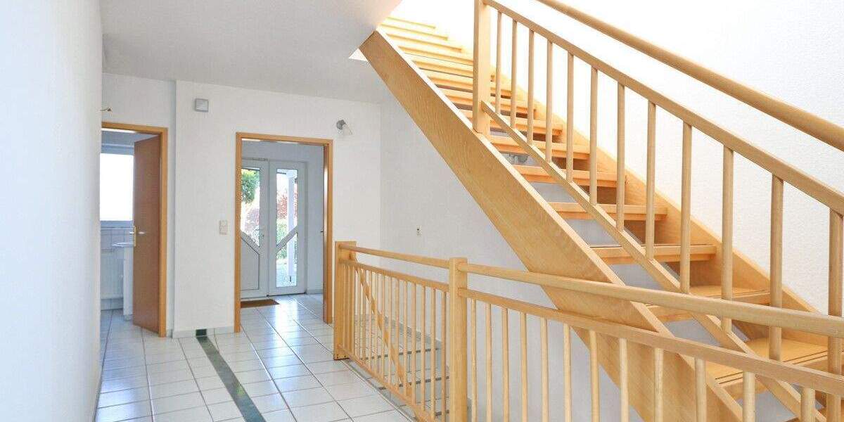 Einfamilienhaus Hamburg Rahlstedt - 6 Zimmer, 262 m&sup2;, 1.150.000&euro; | Angebot:25743560