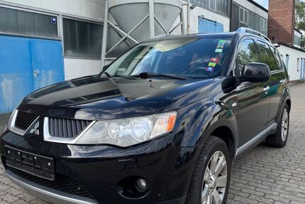 Mitsubishi Outlander 352.000 km 3.990 &euro; Pinneberg 25421