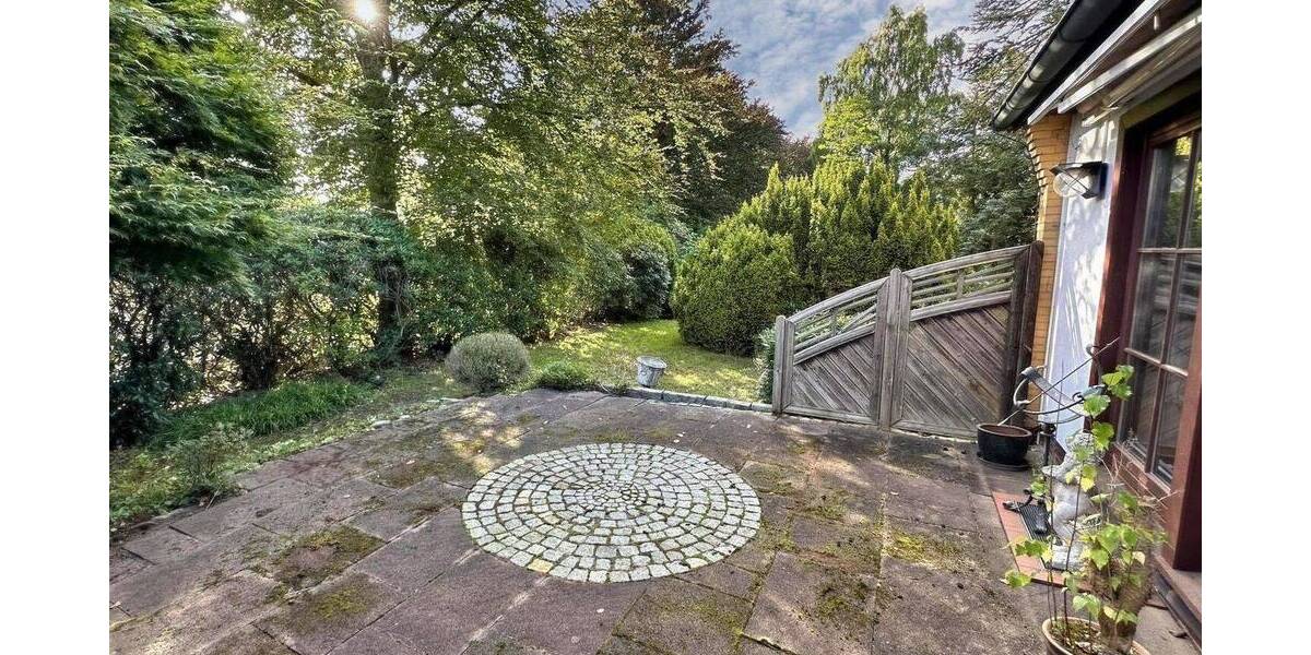 Einfamilienhaus Hamburg Lemsahl-Mellingstedt - 6 Zimmer, 273 m&sup2;, 899.000&euro; | Angebot:25669320