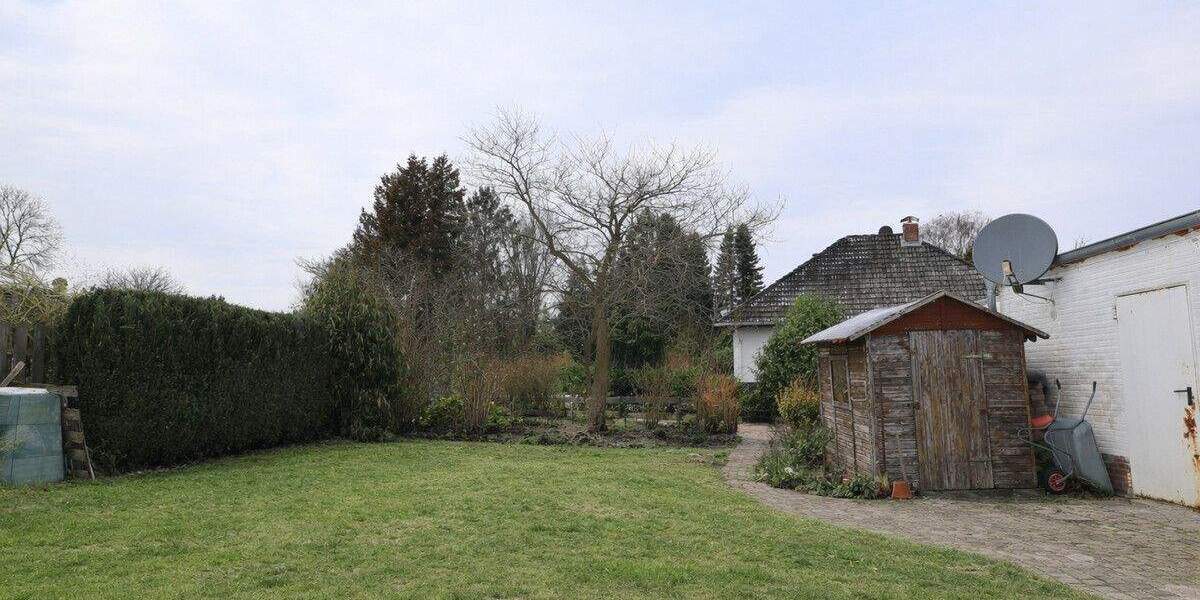 Mehrfamilienhaus, Wohnhaus Sievershütten - 7 Zimmer, 179 m&sup2;, 329.000&euro; | Angebot:25700599