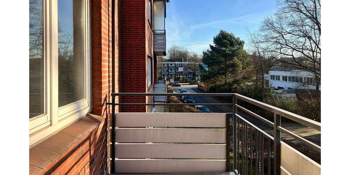 Etagenwohnung Hamburg / Poppenbüttel Poppenbüttel - 4 Zimmer, 100 m&sup2;, 379.000&euro; | Angebot:25702690