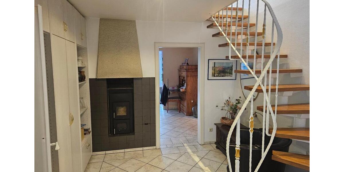 Reihenhaus Pinneberg - 5 Zimmer, 140 m&sup2;, 549.000&euro; | Angebot:27180189