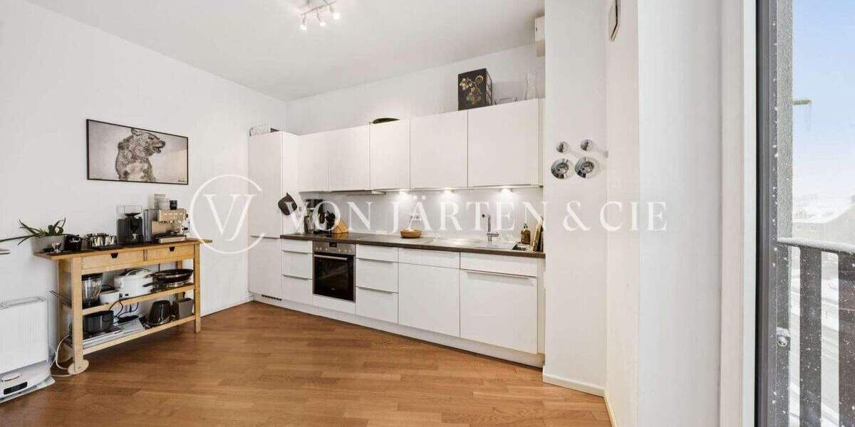 Etagenwohnung Hamburg Eppendorf - 2 Zimmer, 71 m&sup2;, 600.000&euro; | Angebot:25684657