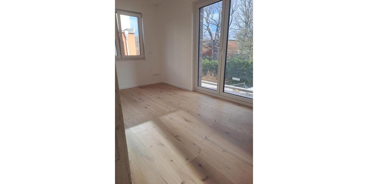 Maisonettenwohnung Hamburg Alsterdorf - 4 Zimmer, 110 m&sup2;, 2.990&euro; | Angebot:25292785