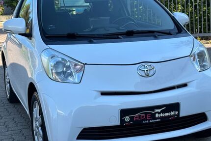 Toyota IQ 200.000 km 2.690 &euro; Norderstedt 22848
