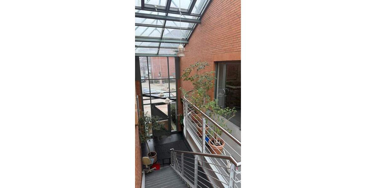 Gewerbeobjekt Ahrensburg - 9 Zimmer, 350 m&sup2;, 1.260.000&euro; | Angebot:25779529